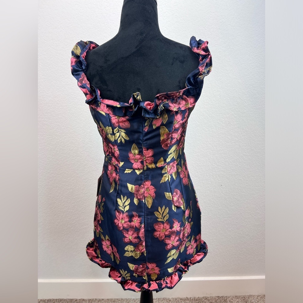 NWT: Lulu's Pop The Bottle Metallic Floral Jacquard Cocktail Mini Dress Size M - Picture 4 of 10